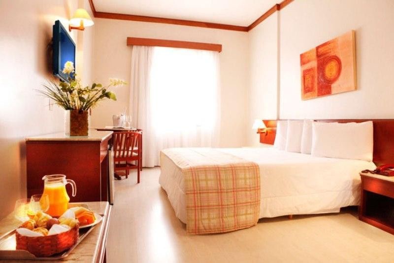 Hotel Carlton Plaza Посус-ди-Калдас Экстерьер фото